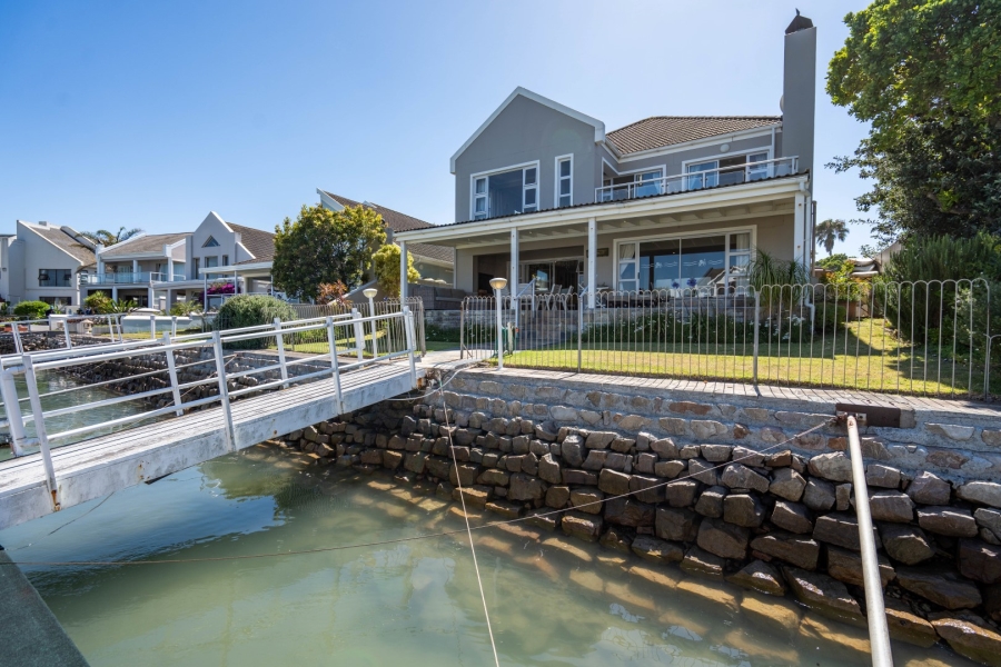 7 Bedroom Property for Sale in Royal Alfred Marina Eastern Cape